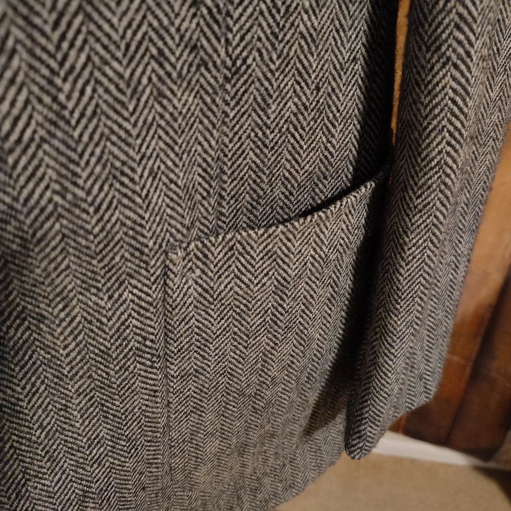 Classic Gray Tweed Blazer - Picture 7 of 14